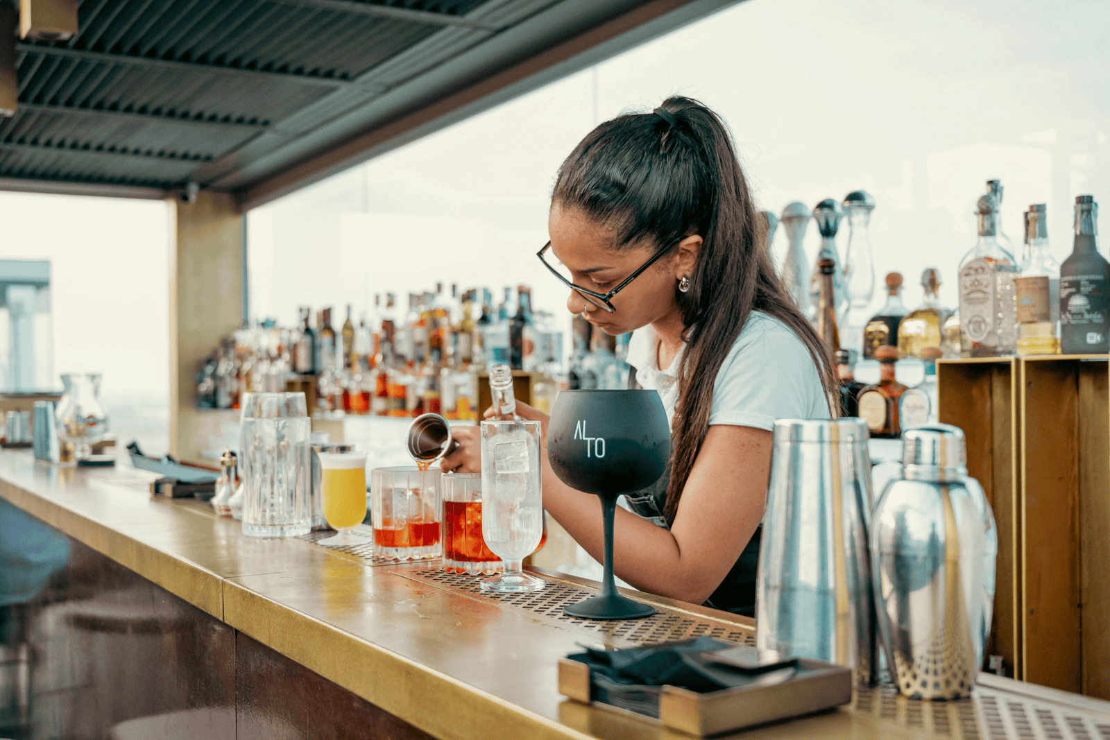 How to Be a Bartender and Master the Basics