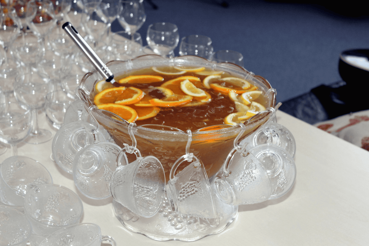 Cardinal Punch Party Punch Formula: The Easiest Ratio for a Crowd (With Examples ...